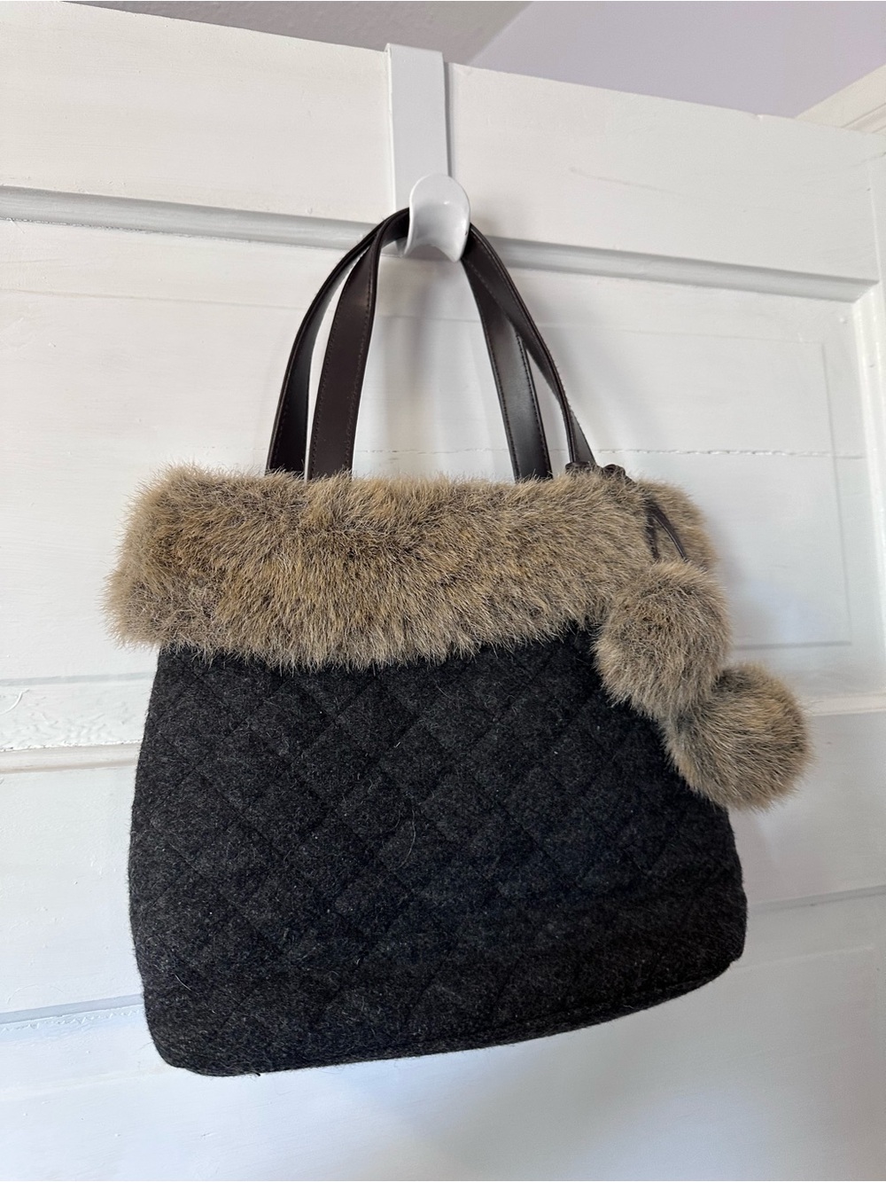 Quilted Faux Fur Trim Tote Bag - Black and Brown